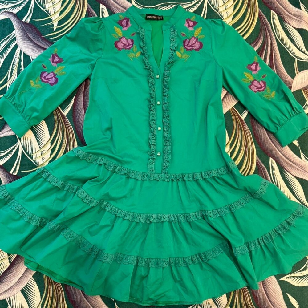 SOLD // 🤠 incredible SEA GREEN Ladyform babydoll dress w/ circle skirt